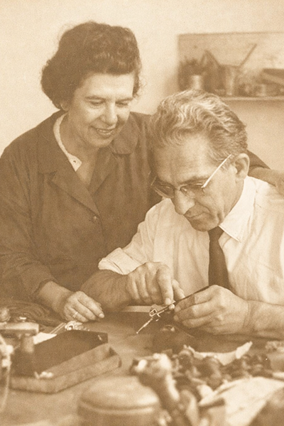 ravasi nonni 444 400x600